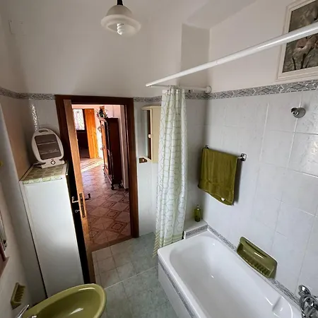 Pm 17 Via Galileo Galilei Guest House Alghero Exterior photo