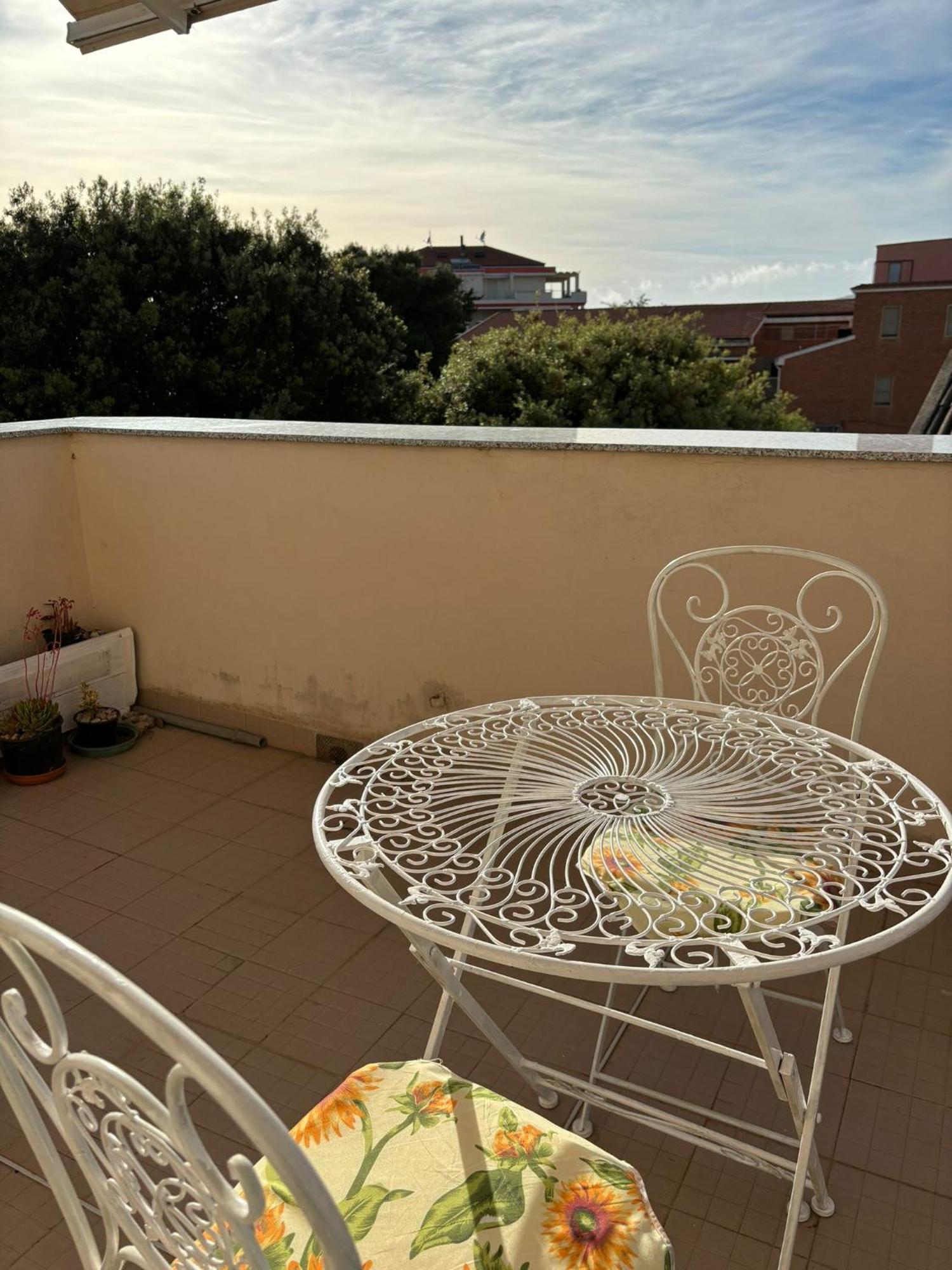 Pm 17 Via Galileo Galilei Apartment