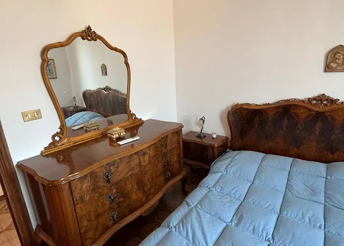 Pm 17 Via Galileo Galilei Guest House